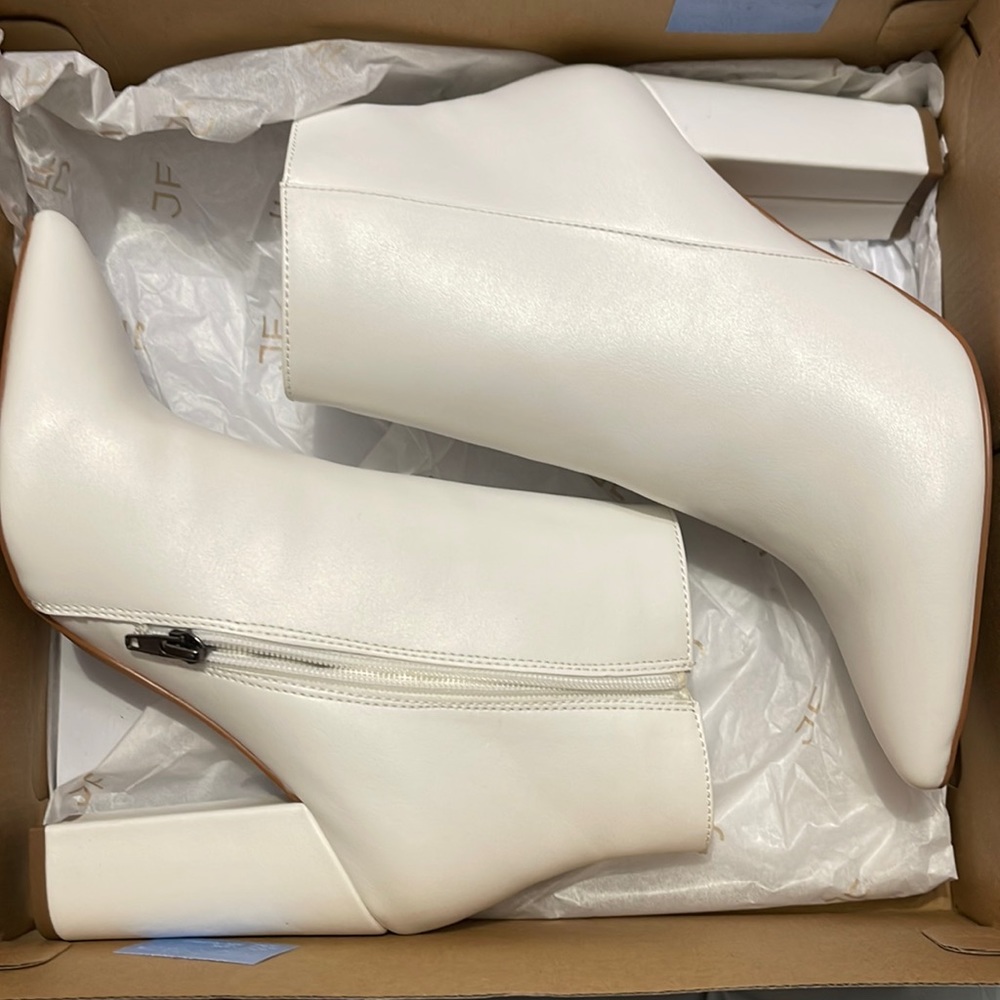 JF white booties